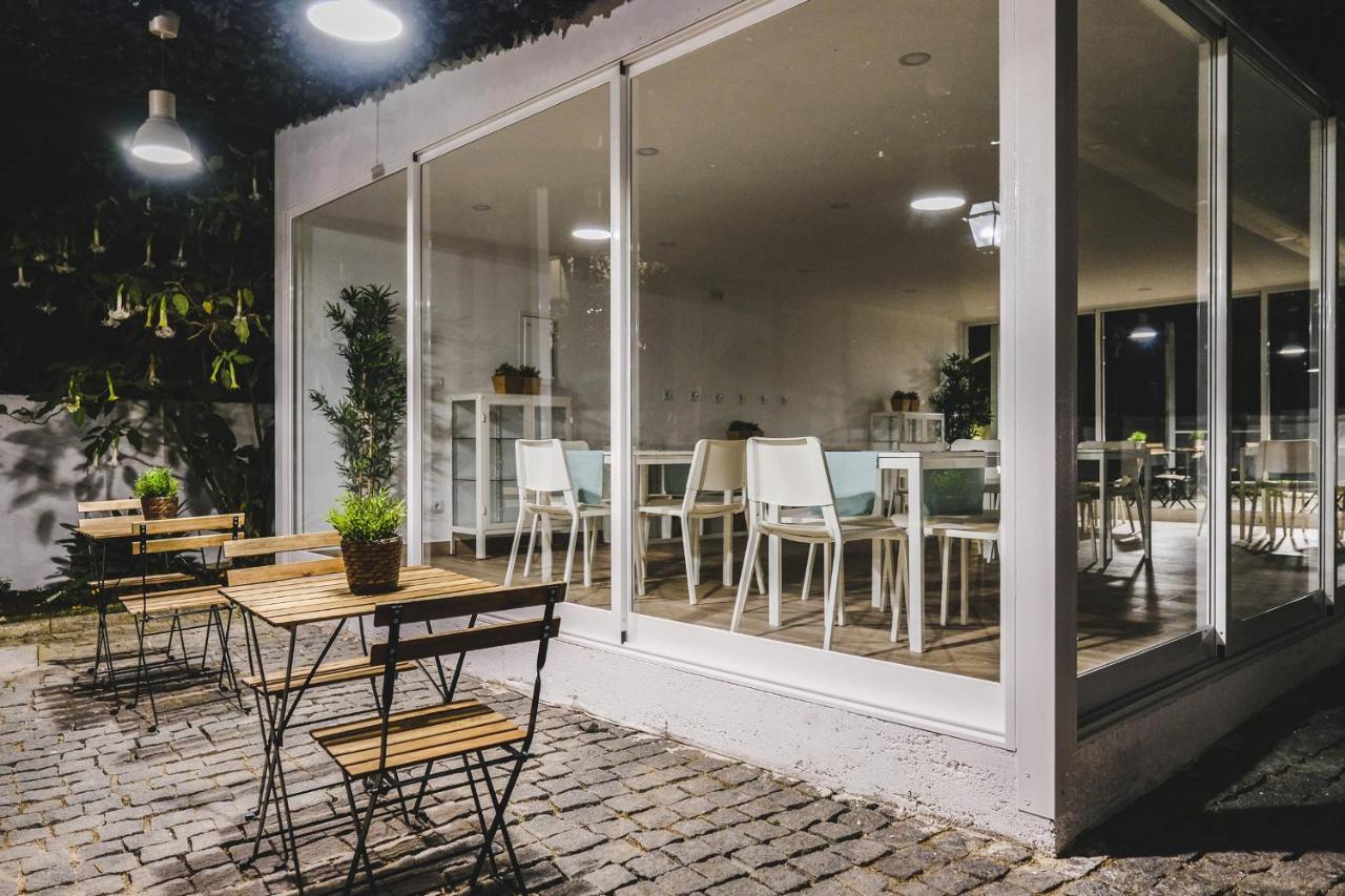 4U Lisbon VI Guesthouse Airport Экстерьер фото