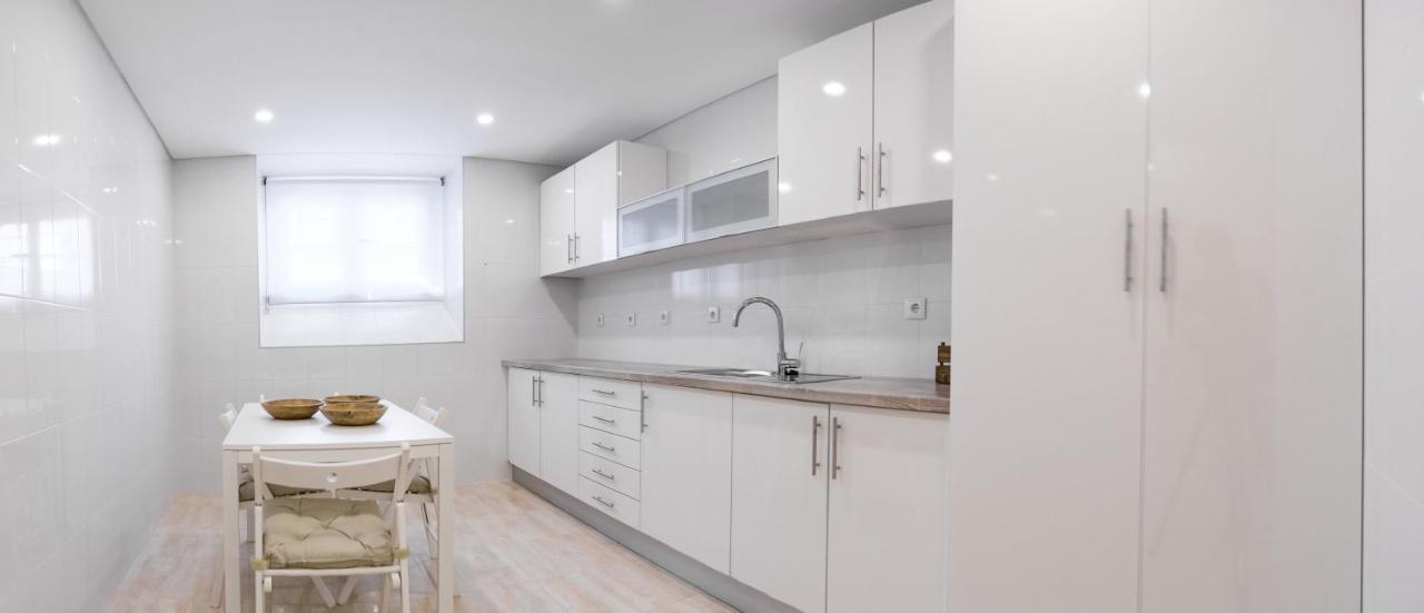 4U Lisbon VI Guesthouse Airport Экстерьер фото